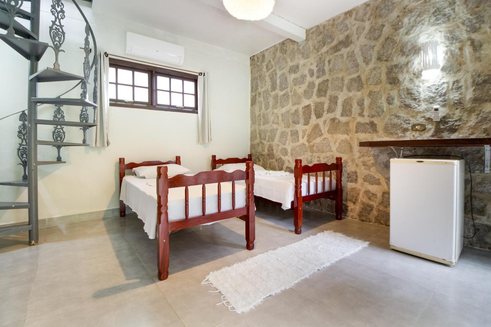 Velinn Pousada Guarubela Villa Vittoria Илябела Стая снимка